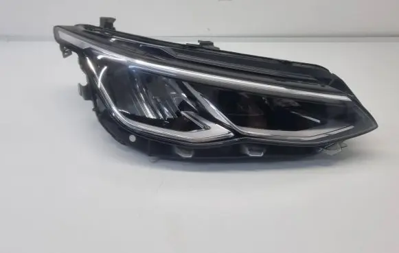 Volkswagen Golf VIII Headlight/headlamp 5H0941120