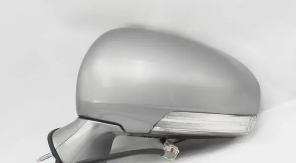 Toyota Avensis T270 Front door electric wing mirror 026399