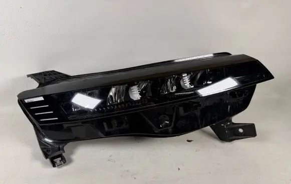 Renault Megane E-Tech Headlight/headlamp 26010843R