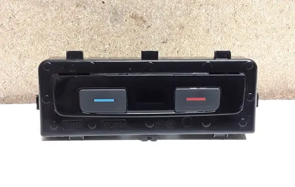 Volkswagen Tiguan Climate control unit 3G0907049D