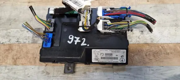 Ford Fiesta Comfort/convenience module 8V5115K600CJ 8V5115K600