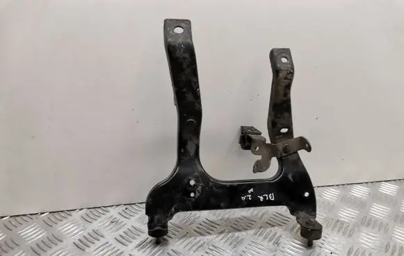 Volkswagen PASSAT B6 Other engine bay part 06F129723B
