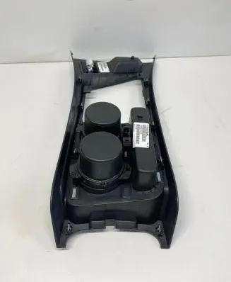 Dodge Challenger Other center console (tunnel) element 1170460XDVAC 1VJ271DVAA 424JNJ15SZY