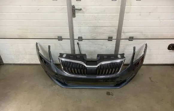 Skoda Octavia Mk3 (5E) Front bumper 