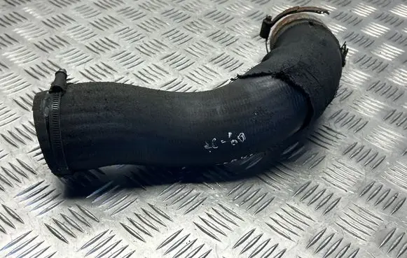 Volvo XC60 Intercooler hose/pipe