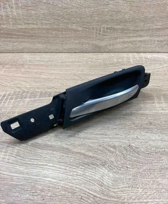 BMW X5 E70 Front door interior handle 6974297 P0117204
