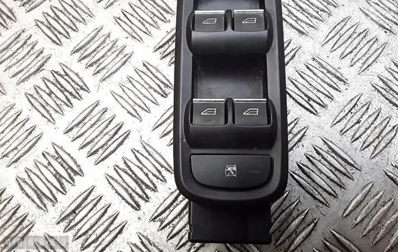 Ford Ecosport Electric window control switch en1514a132ba