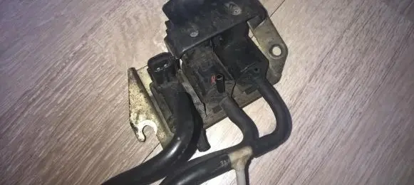 Mazda 626 Turbo solenoid valve k5t48075