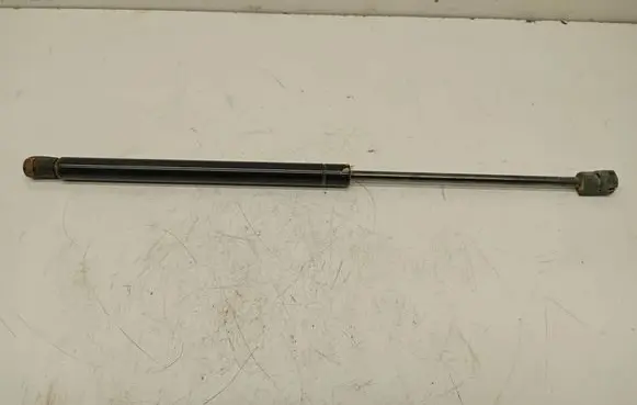 Jeep Cherokee III KJ Tailgate strut 613111