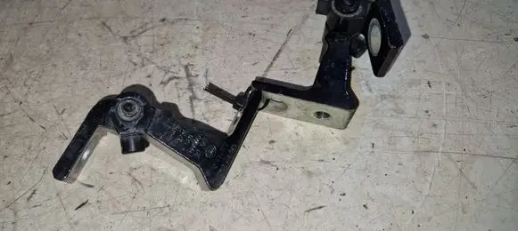 Land Rover Range Rover Sport L320 Front door upper hinge 8X0831404E