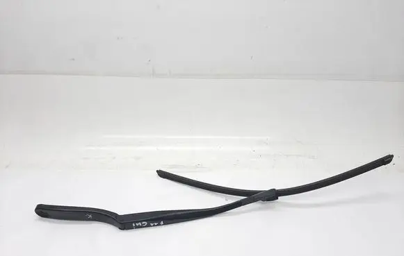BMW 5 F10 F11 Windshield/front glass wiper blade 7182459