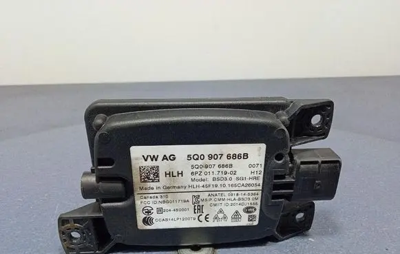 Skoda Superb B5 (3U) Distronic sensor radar 5Q0907686B