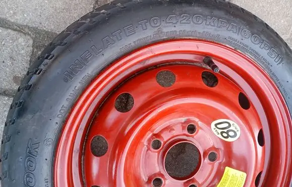 Hyundai i30 R15 spare wheel HANKOOKS400 529102H910HM