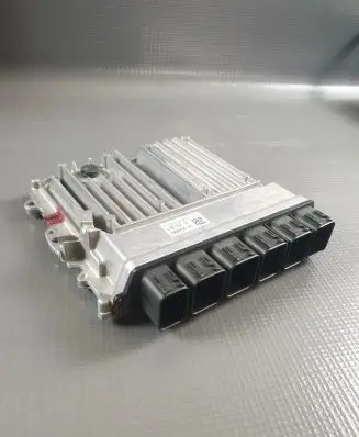 BMW 5 G30 G31 Engine control unit/module 8693212 869321201 030869534