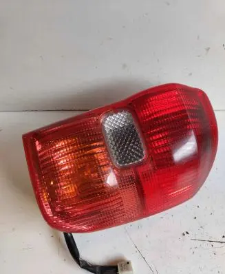 Toyota RAV 4 (XA20) Rear/tail lights 9800