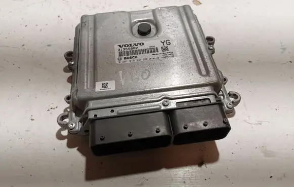 Volvo V60 Engine control unit/module 31355882