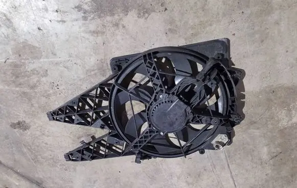 Fiat Doblo Radiator cooling fan shroud 896010100