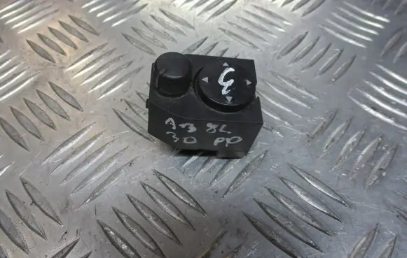 Audi A3 S3 8L Wing mirror switch