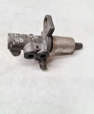 Master brake cylinder