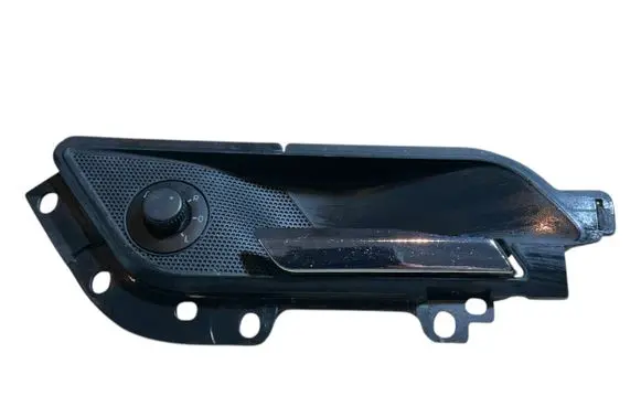 Wing mirror switch