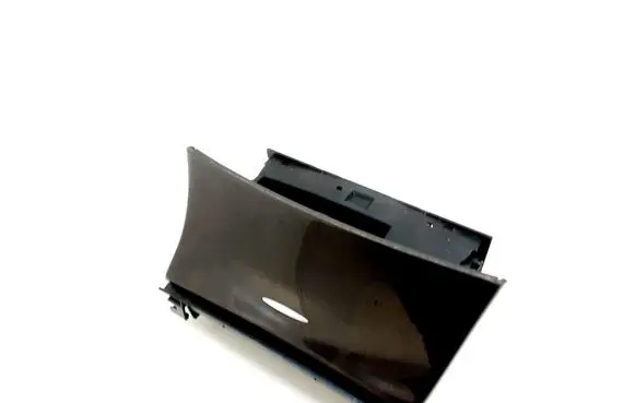 Mercedes-Benz CLS C219 Ashtray (front) A2116602852