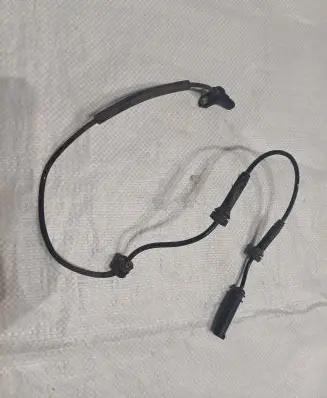 BMW 3 GT F34 ABS brake wheel speed sensor 09243