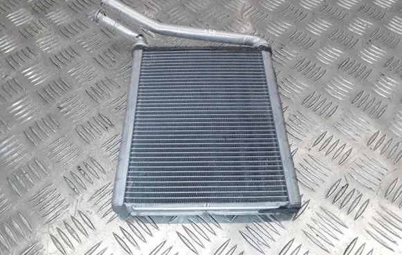 Toyota Avensis T270 Heater blower radiator
