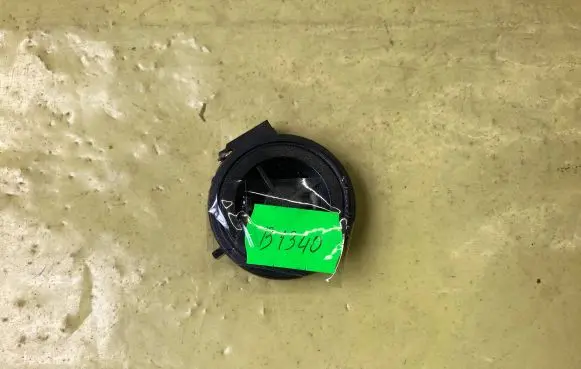 Mercedes-Benz B W245 Front door high frequency speaker A1698200102