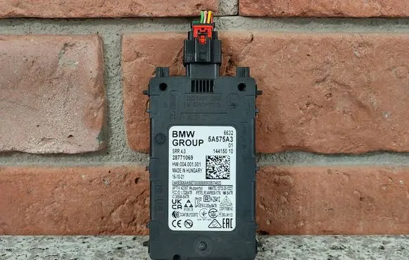 BMW i5 G60 Alarm movement detector/sensor 5A575A3
