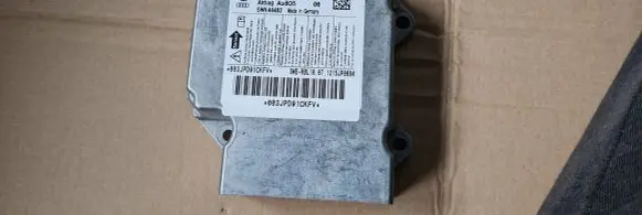 Audi Q5 SQ5 Airbag control unit/module 8R0959655G 5WK44483