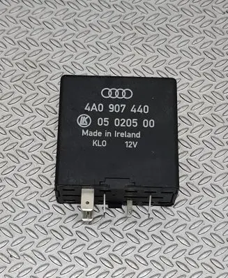 Audi A6 S6 C5 4B Other relay 4A0907440 05020500
