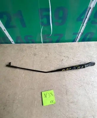 Mazda 3 I Front wiper blade arm ABP4LB