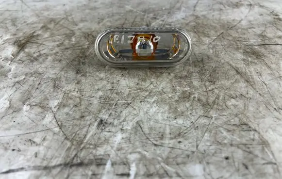 Seat Ibiza IV (6J,6P) Front fender indicator light 6L0949117A