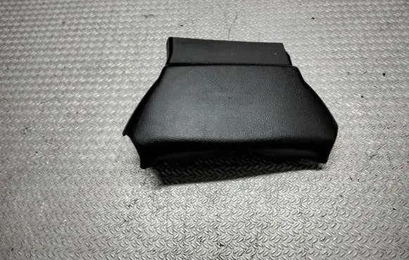 Nissan X-Trail T30 Steering wheel column trim 48470EQ310