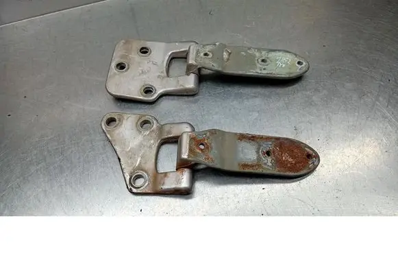 Land Rover Freelander Tailgate/trunk/boot hinge