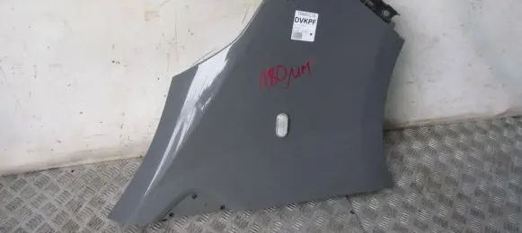Renault Trafic III (X82) Fender