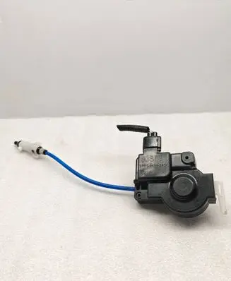 Lexus IS 220D-250-350 Fuel tank cap lock 7703051030