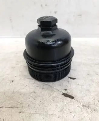 Peugeot 508 Oil filter cover 