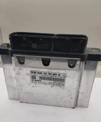 Volkswagen Polo V 6R Engine control unit/module 04C907309AE 0261S10530