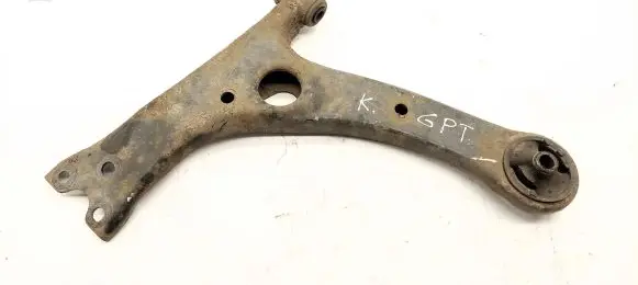 Toyota Prius (XW20) Front lower control arm/wishbone