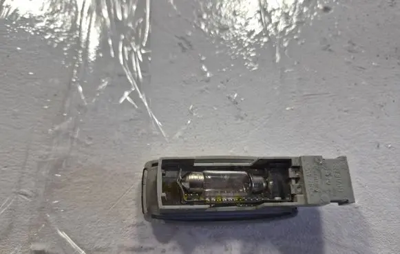 Volkswagen Golf IV Other interior light 3B0947113