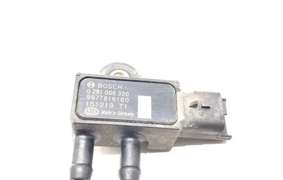 Peugeot 208 I Exhaust gas pressure sensor 0281006300