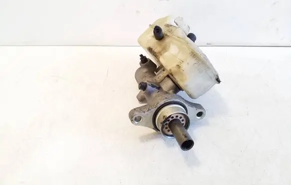 Volkswagen Transporter - Caravelle T5 Master brake cylinder 7H0611303A 03350884891 03350884901