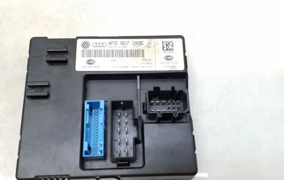 Audi A6 S6 C6 4F Comfort/convenience module 4F0907289E 4F0910289E 5DK00876220
