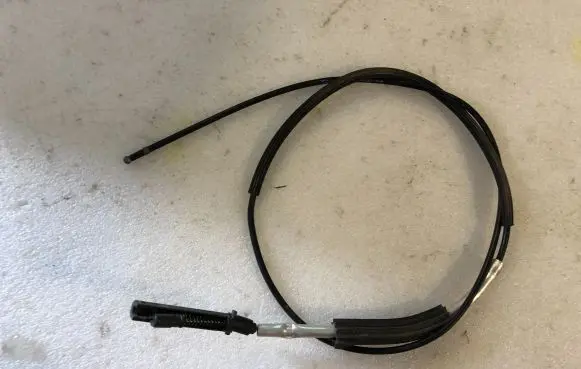 Audi Q7 4L Engine bonnet/hood lock release cable 4L1823535