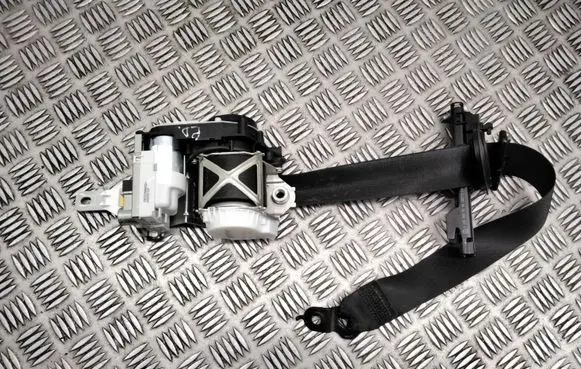 Mercedes-Benz ML W166 Front seatbelt A1668603686