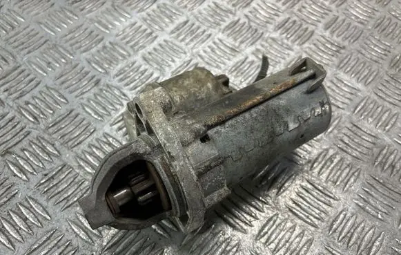 Opel Corsa D Starter motor 55561503 D6G33 22T60850