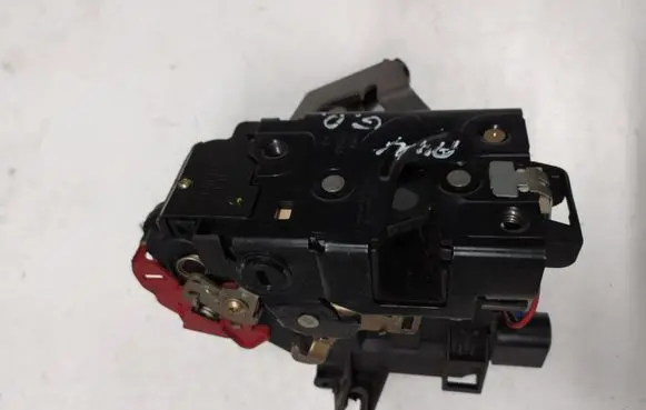 Audi A4 S4 B6 8E 8H Rear door lock 4B0839016D