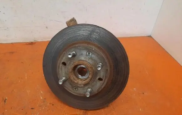 Chevrolet Aveo Front wheel hub spindle knuckle