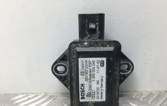 Audi A4 S4 B6 8E 8H ESP acceleration yaw rate sensor 8E0907637A 0265005245